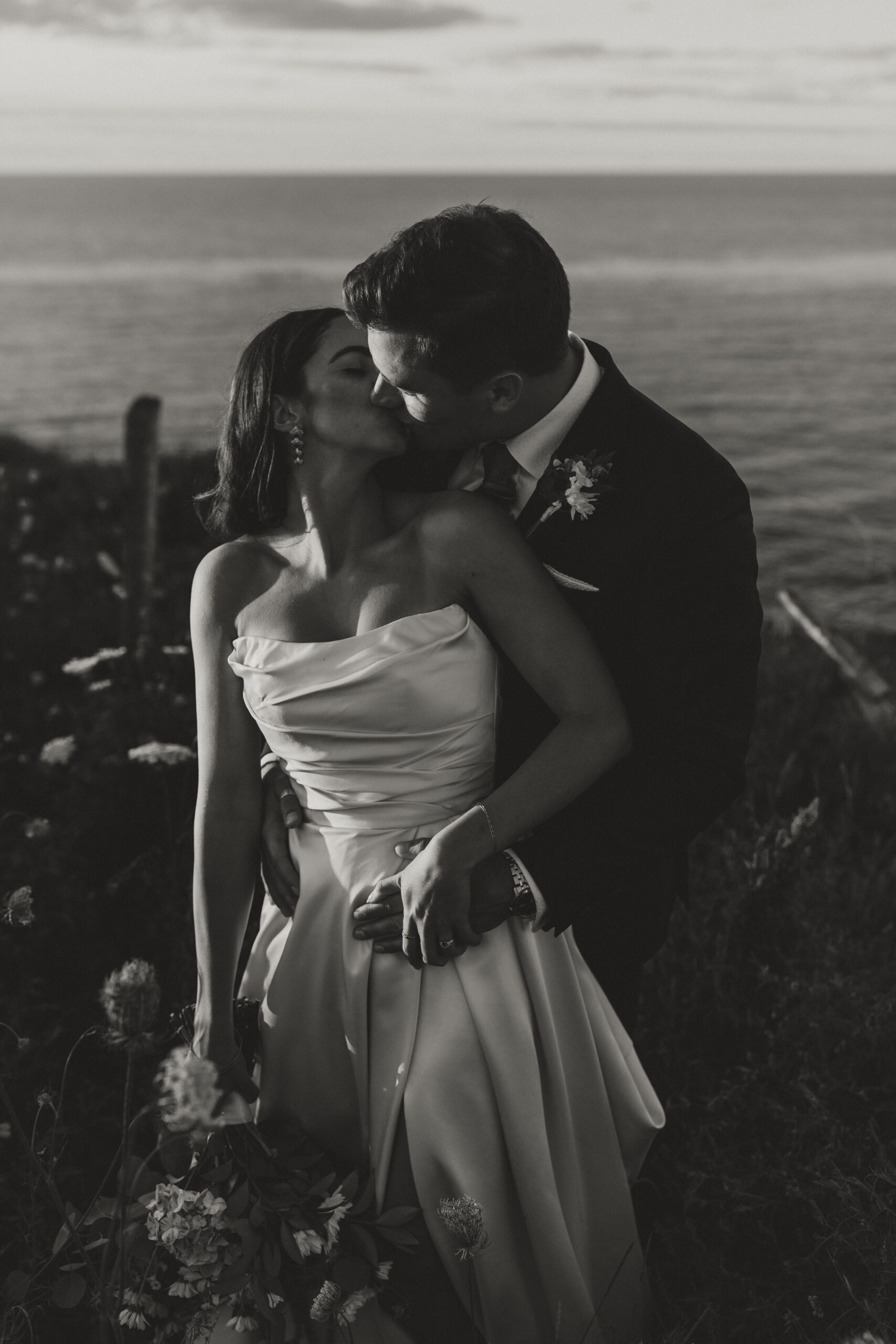 bride and groom kissing 